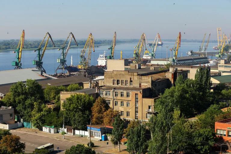 Una vista general muestra de Kherson, ciudad que era controlada por Rusia, en Ucrania. 24 de julio, 2022.  
