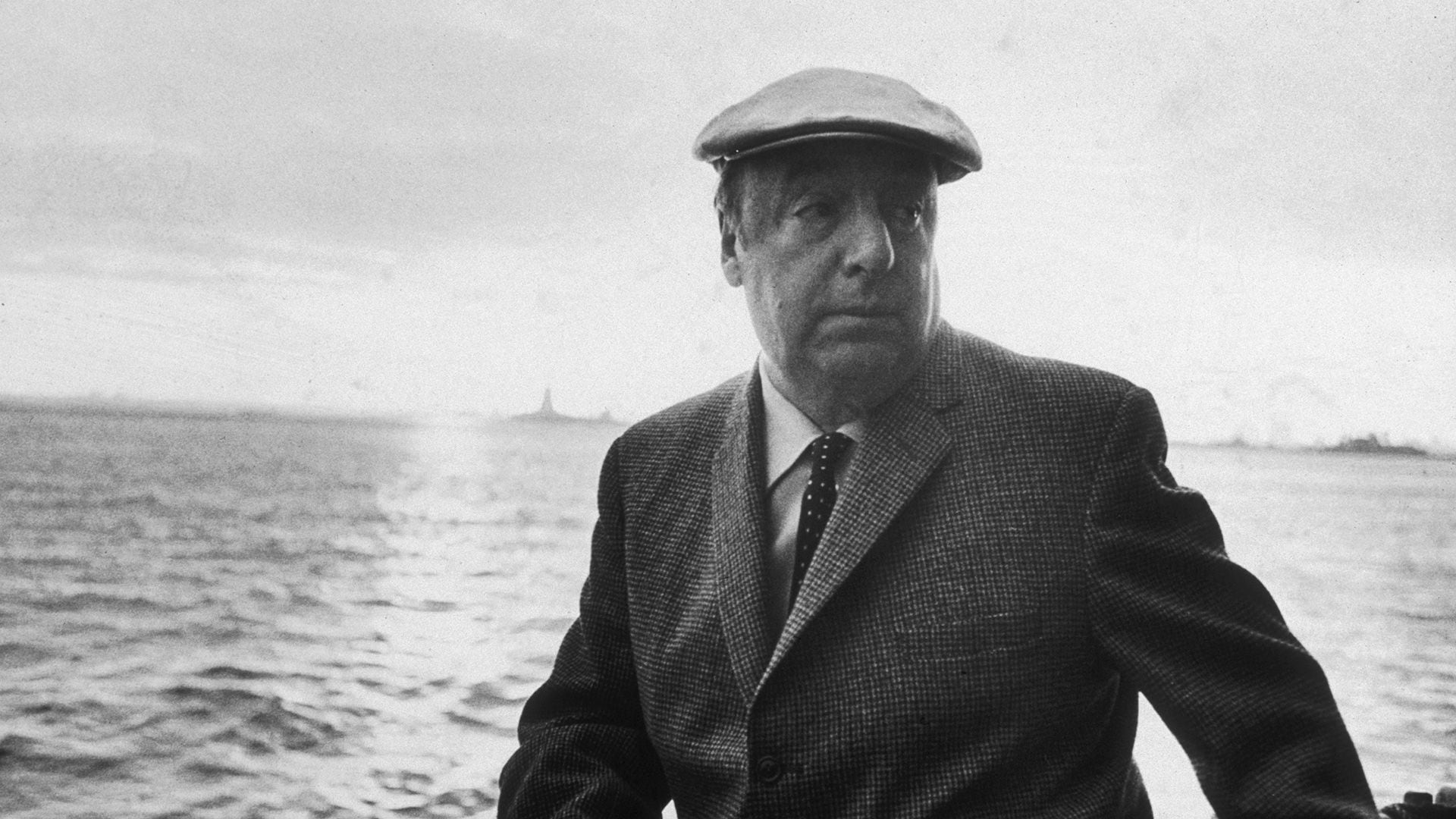 Fotografía del poeta chileno Pablo Neruda