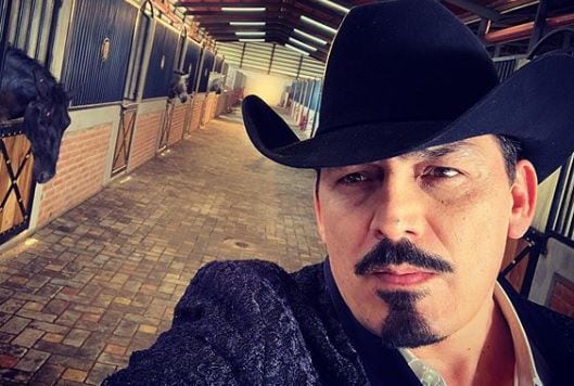 Jose Manuel Figueroa son Joan Sebastian