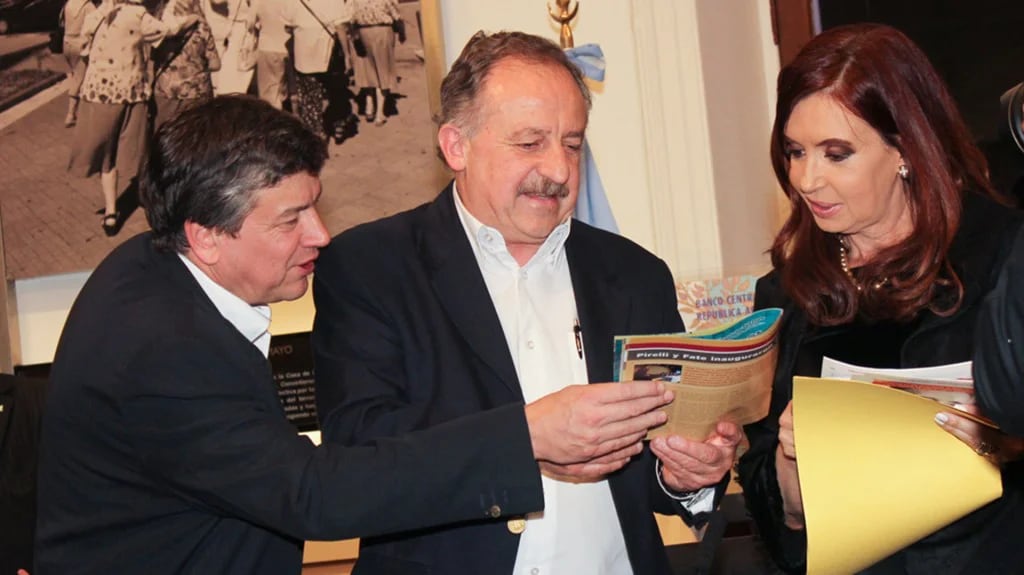 Pedro Wasiejko (izquierda) junto a Hugo Yasky y Cristina Kirchner en un acto en la Casa Rosada en 2012