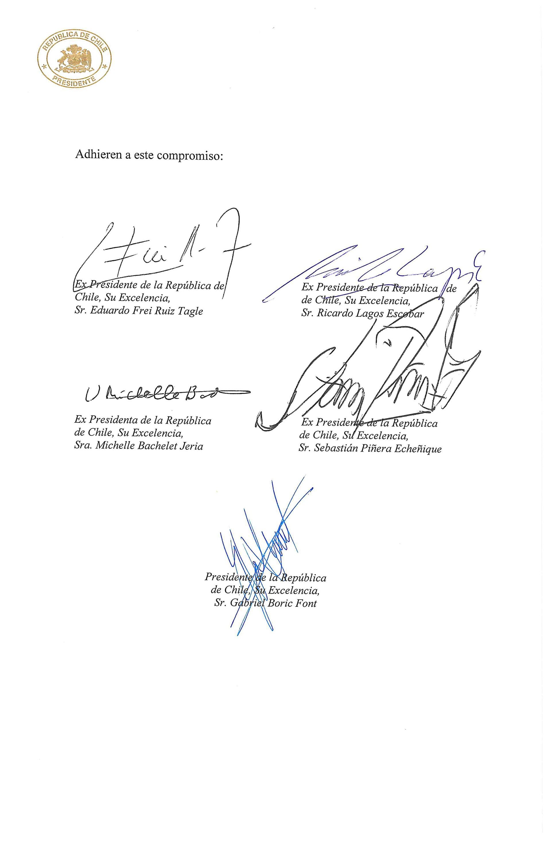 Cinco de los seis presidentes que Chile ha tenido desde la vuelta a la democracia se plegaron al compromiso. 