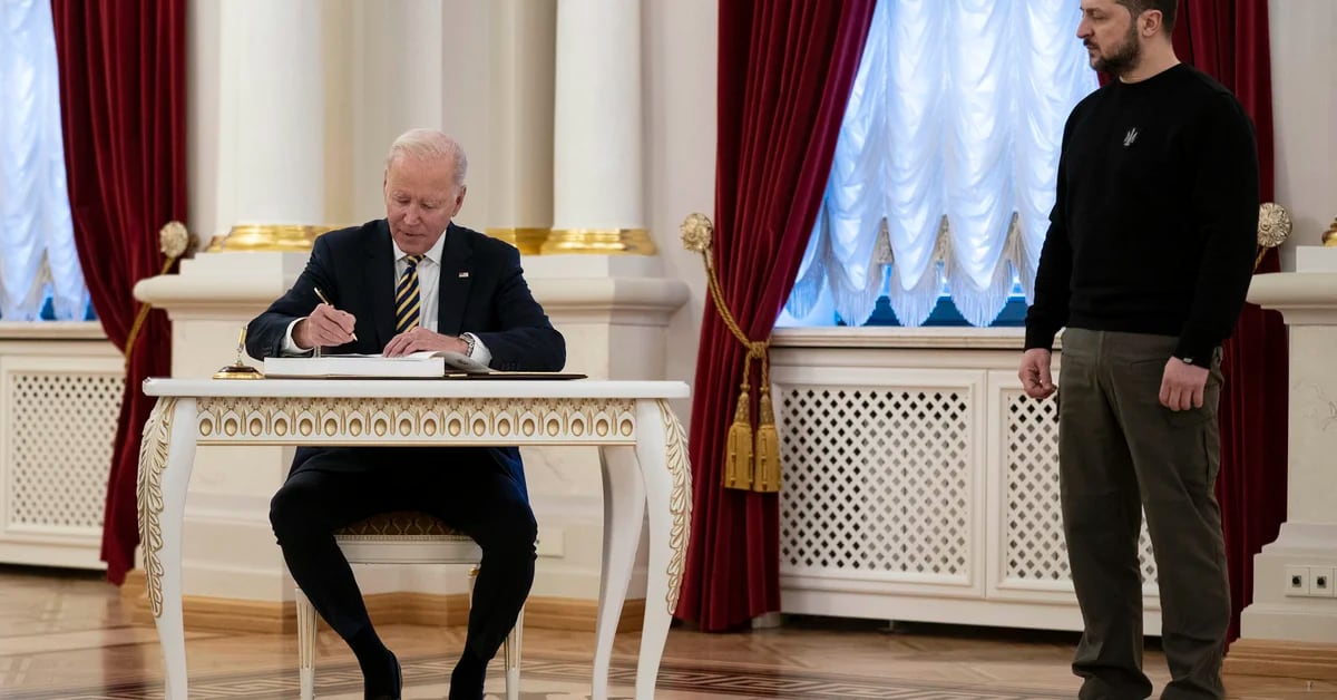 Moscow downplays Biden’s visit to Ukraine