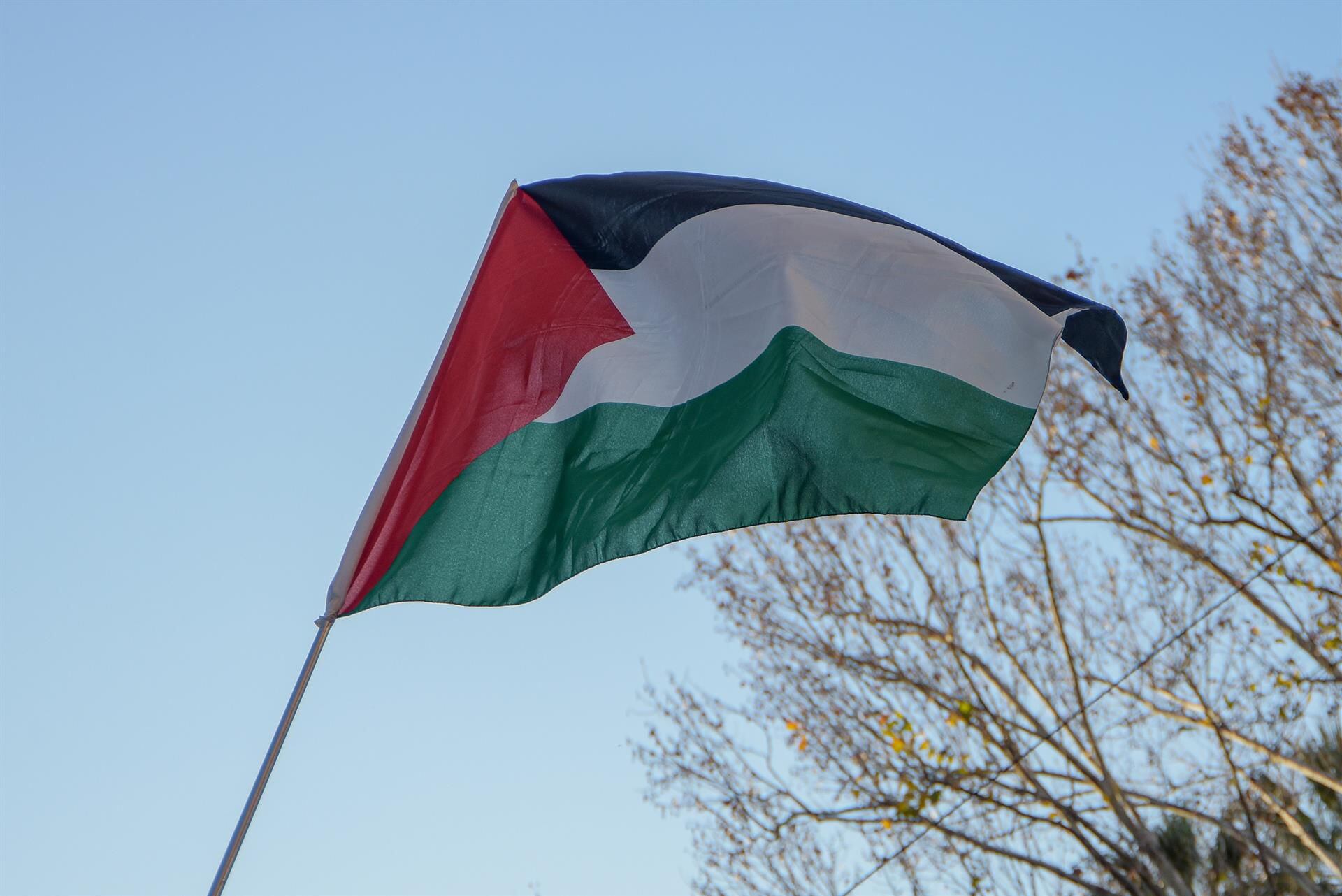EEUU aplaude la designación del nuevo gabinete de la Autoridad Palestina y promete trabajar reformas con él
