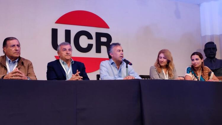 El gobernador mendocino es el actual presidente de la UCR a nivel nacional 