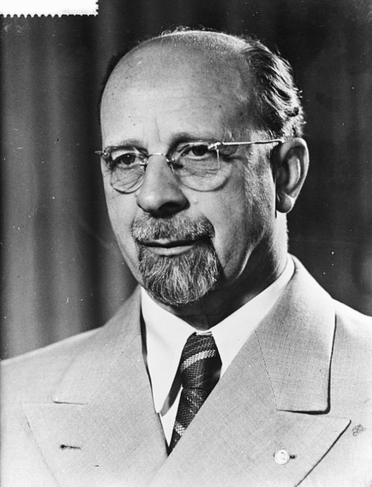 Walter Ulbricht, primer secretario del Partido Socialista Unificado de Alemania entre 1950 y 1971 (Wikipedia)