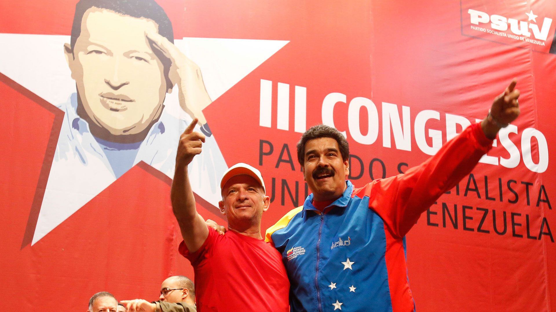 El "Pollo" Carvajal pidió a sus camaradas de armas que se aparten del régimen chavista y permitan el ingreso de ayuda humanitaria a Venezuela (Reuters)
