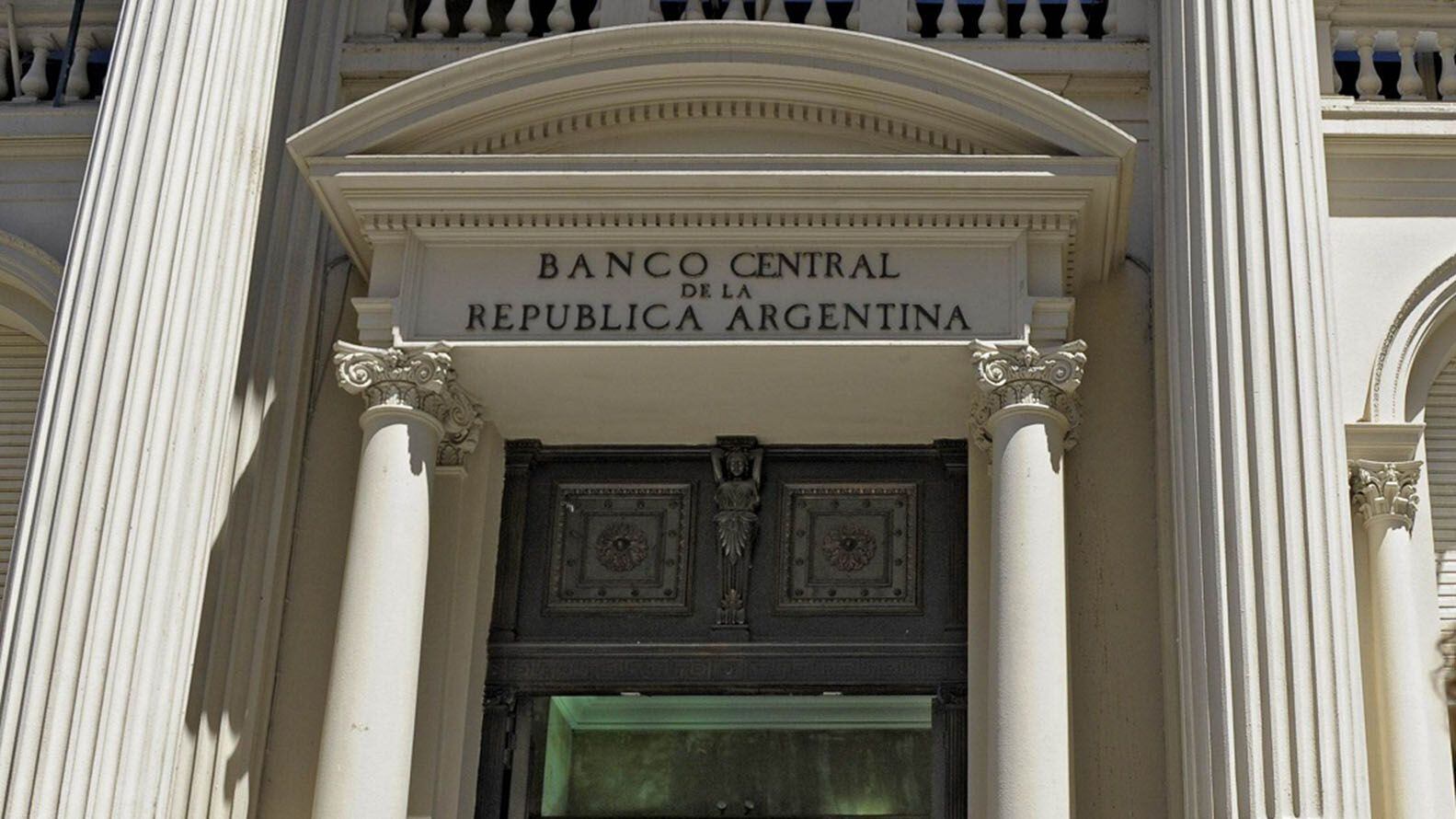 Las reservas netas del Banco Central son muy negativas