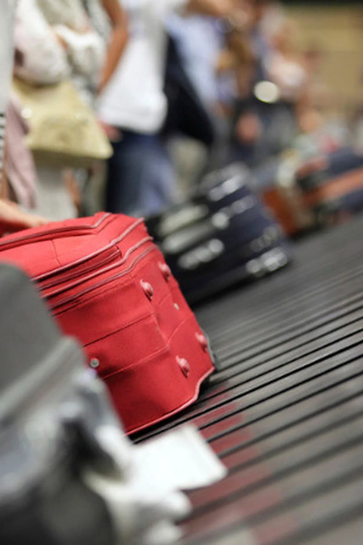 Las nuevas medidas de la maleta de mano para viajar en avión - Estadio  Deportivo