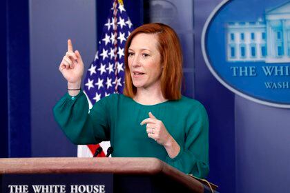 In the photo, White House spokesman Jane Saki.  EFE / EPA / Yuri Grips
