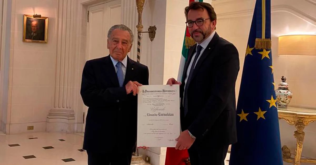 Eduardo Eurnekian insignito dell’Ordine al Merito della Repubblica Italiana