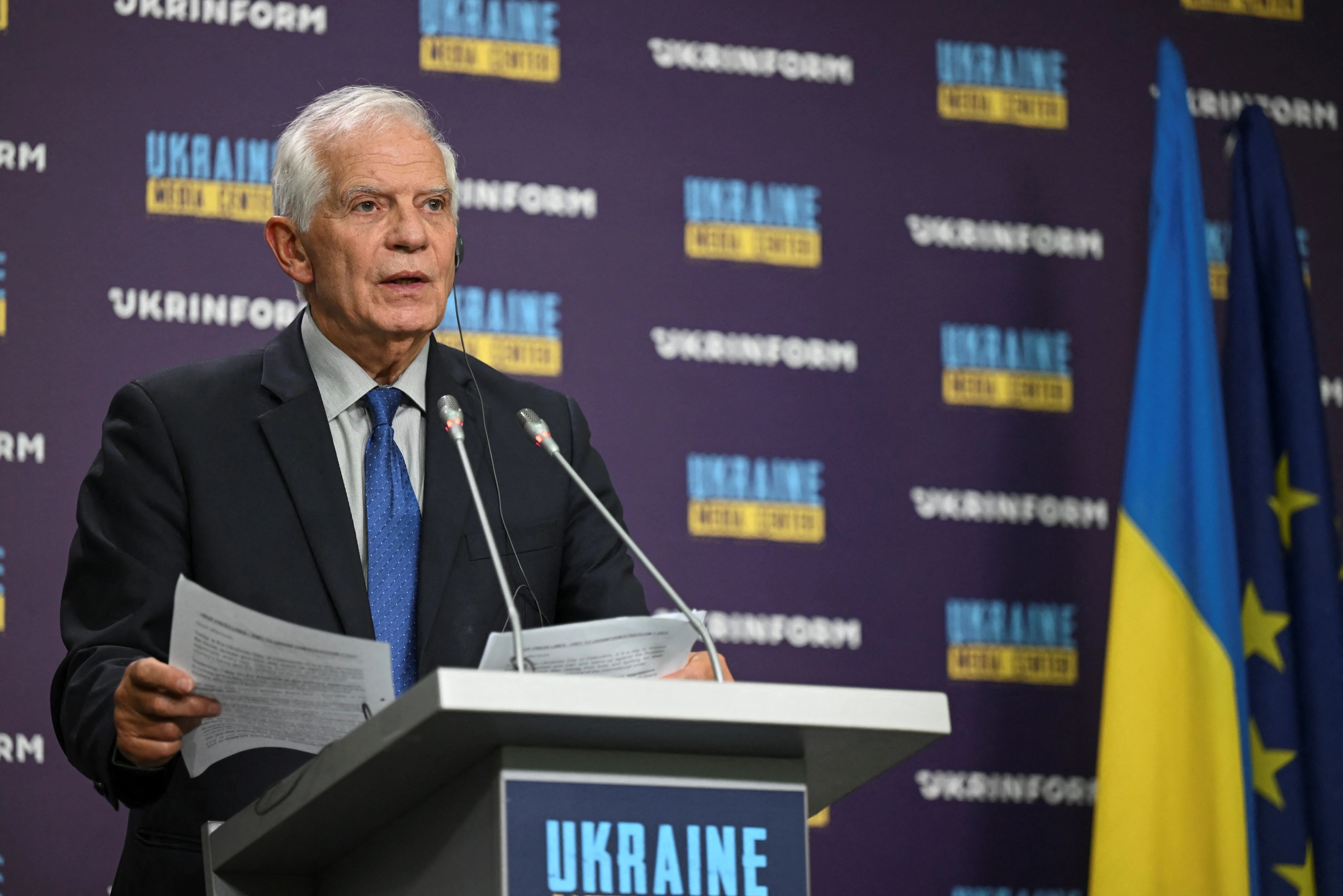 La Unión Europea convocó a una sorpresiva cumbre de cancilleres en Kiev para ratificar su apoyo a Ucrania