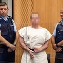 Al presentarse en un tribunal tras su masacre en Nueva Zelanda el 15 de marzo, Brenton Tarrant realizó con su mano derecha un gesto de la ideología 