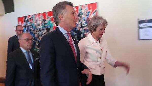 Mauricio Macri junto a Theresa May