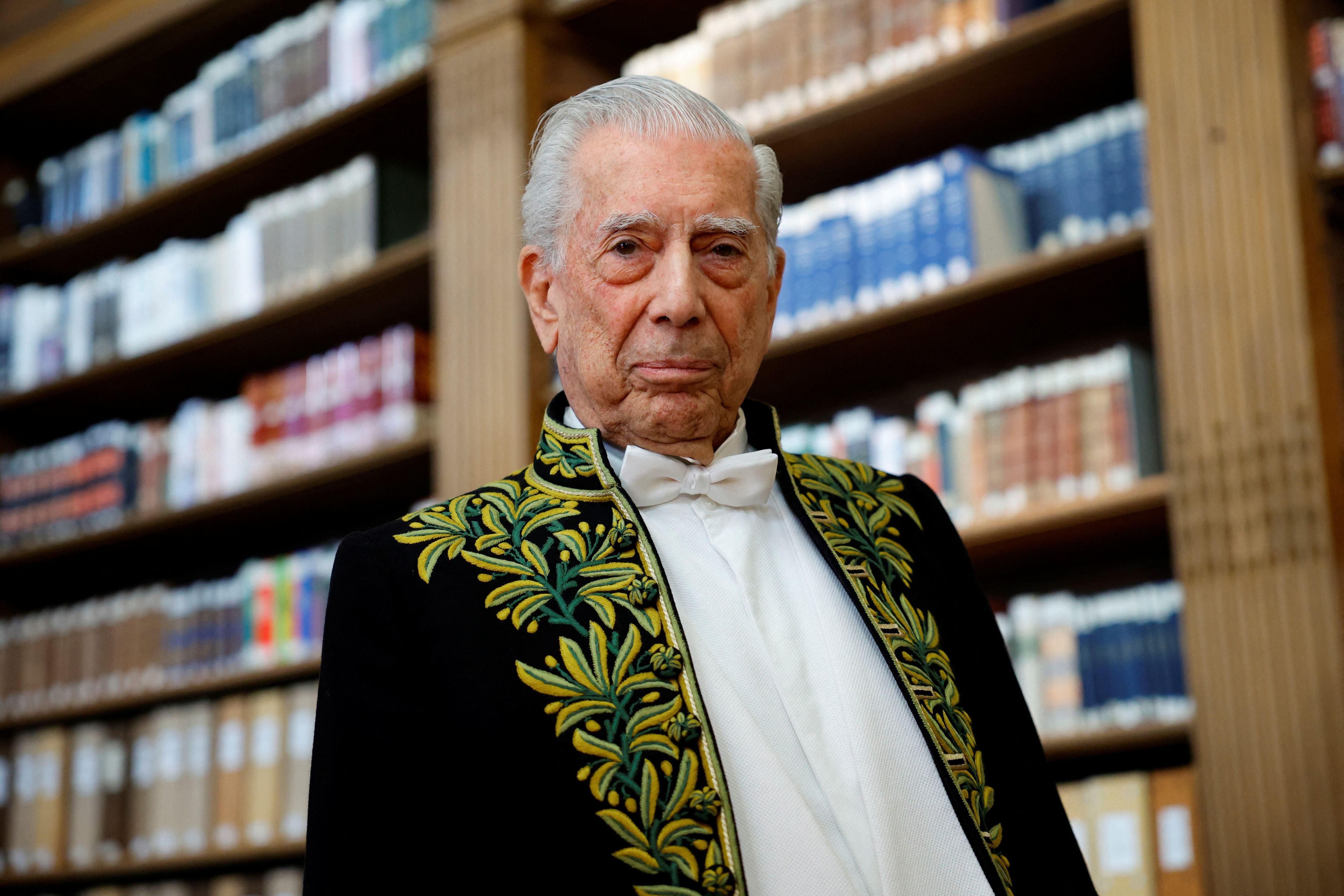 Mario Vargas Llosa fue visto junto a su exesposa, Patricia Llosa, en el verano europeo. ¿Hubo reconciliación tras la ruptura? 