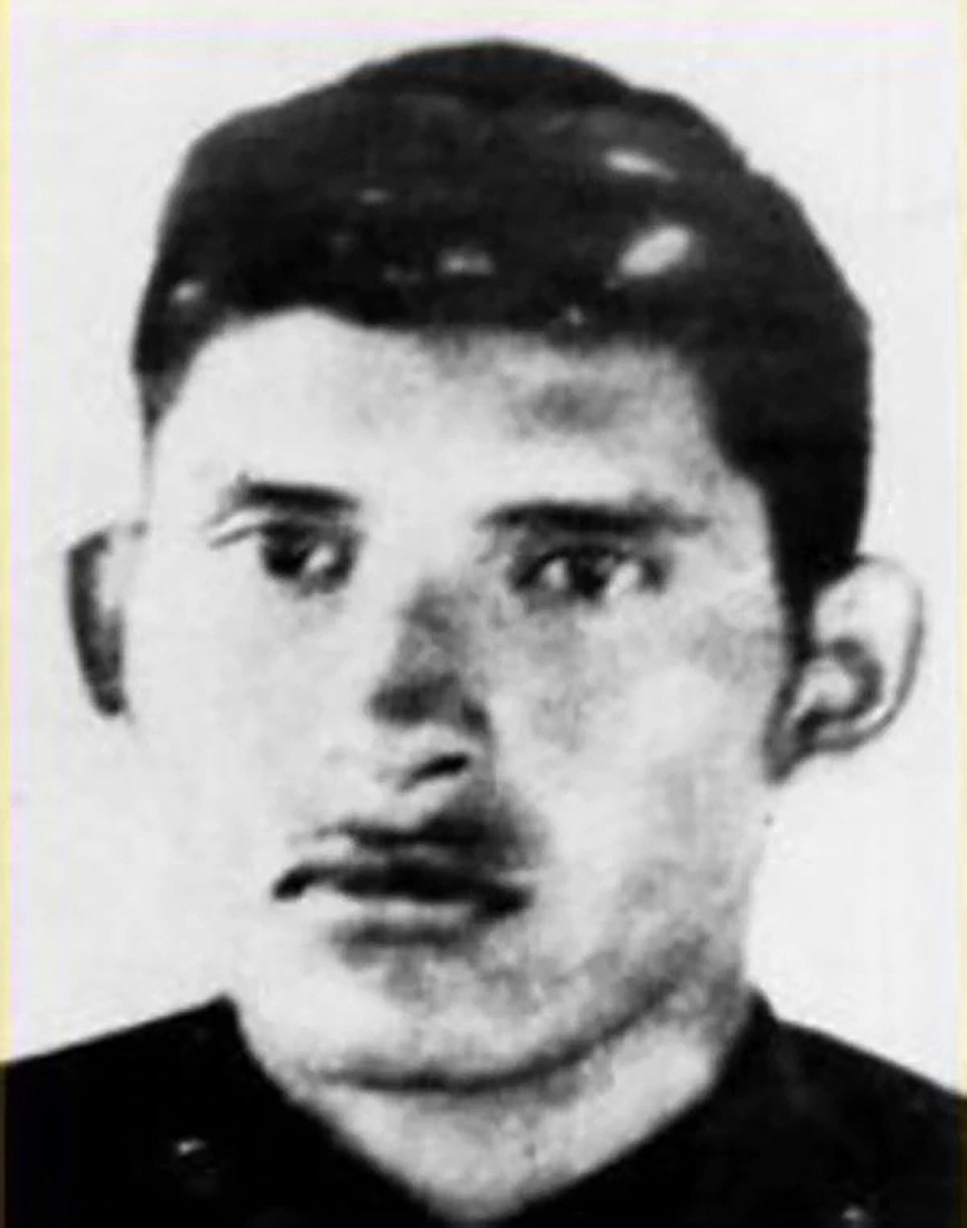 Hermindo Luna, en una fotografía de sus tiempos de soldado