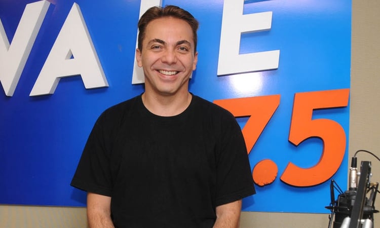 La Fantasia De Cristian Castro Con Dos Enanos Infobae