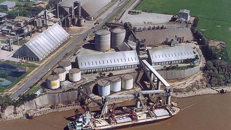 Vista aérea de la planta de Vicentin