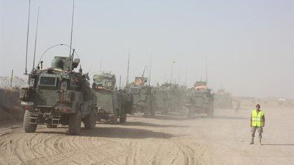 26/09/2013 Ultimo convoy español en abandonar la base de Qala-i-Naw (Afganistán)
POLITICA AFGANISTÁN ASIA
MINISTERIO DE DEFENSA
