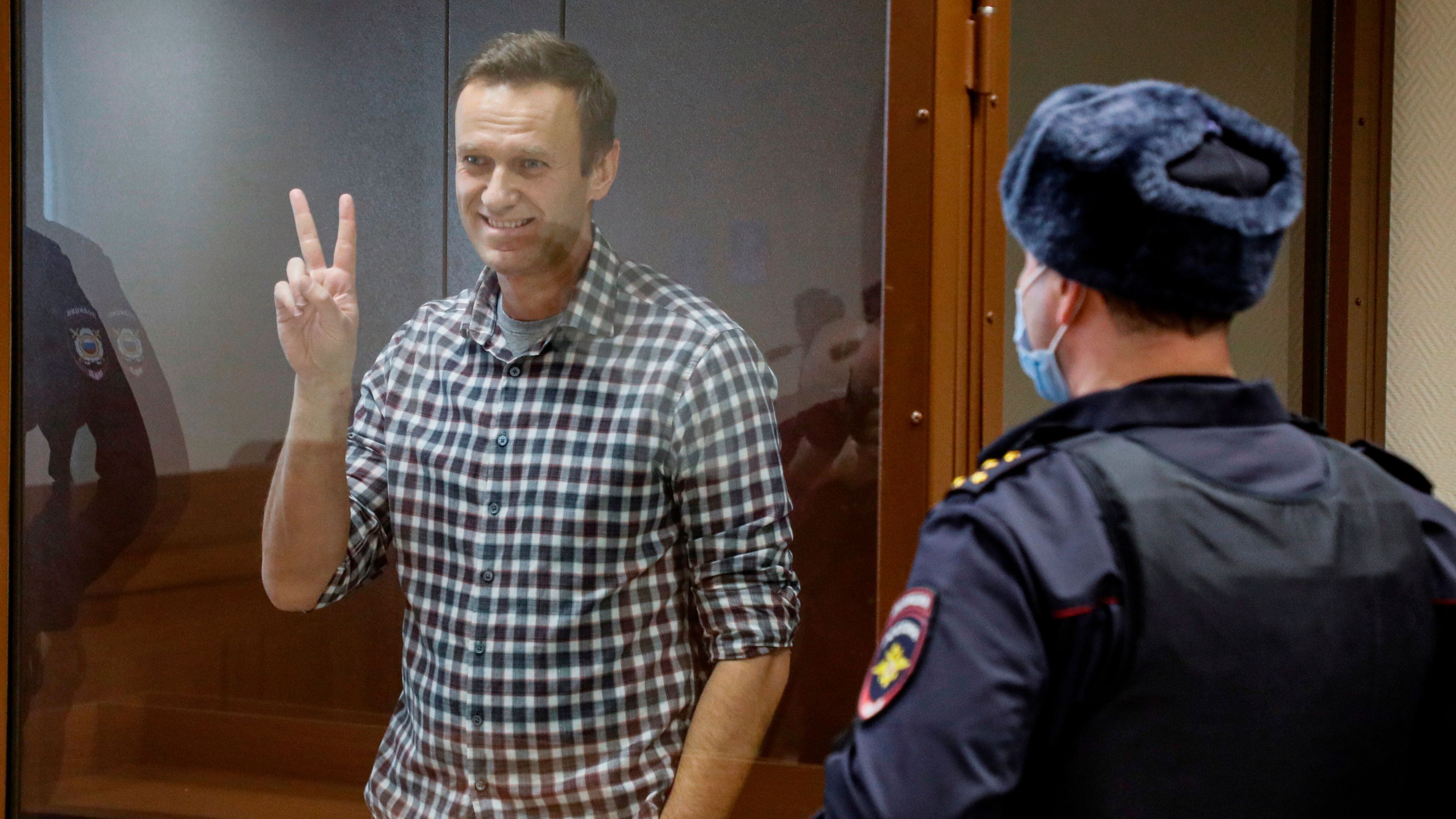 Navalni, firme opositor de Vladimir Putin y de la ofensiva militar en Ucrania, fue detenido en Rusia en enero de 2021, a su regreso al país después de sufrir un grave envenenamiento que le atribuye al Kremlin. (EFE)