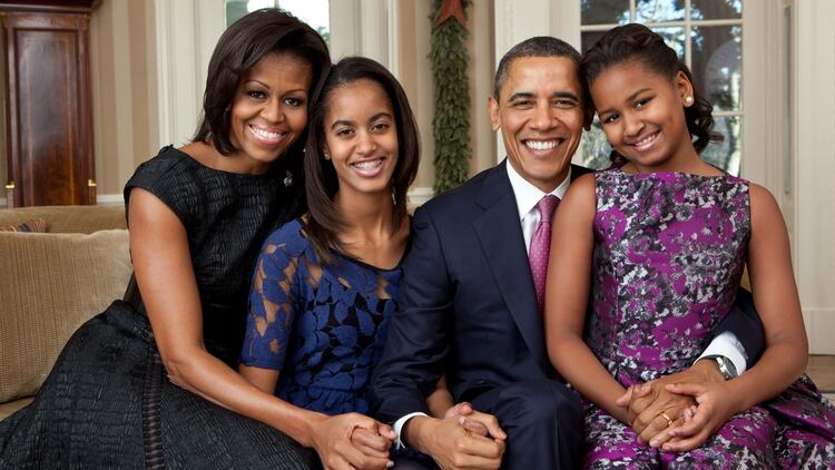 Familia Obama: Michelle, Malia, Barack y Sasha 