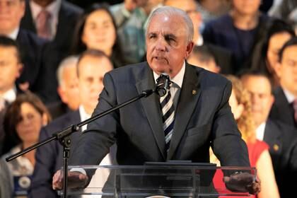 El alcalde de Miami-Dade, Carlos Gimenez. Foto: REUTERS/Eva Marie Uzcategui