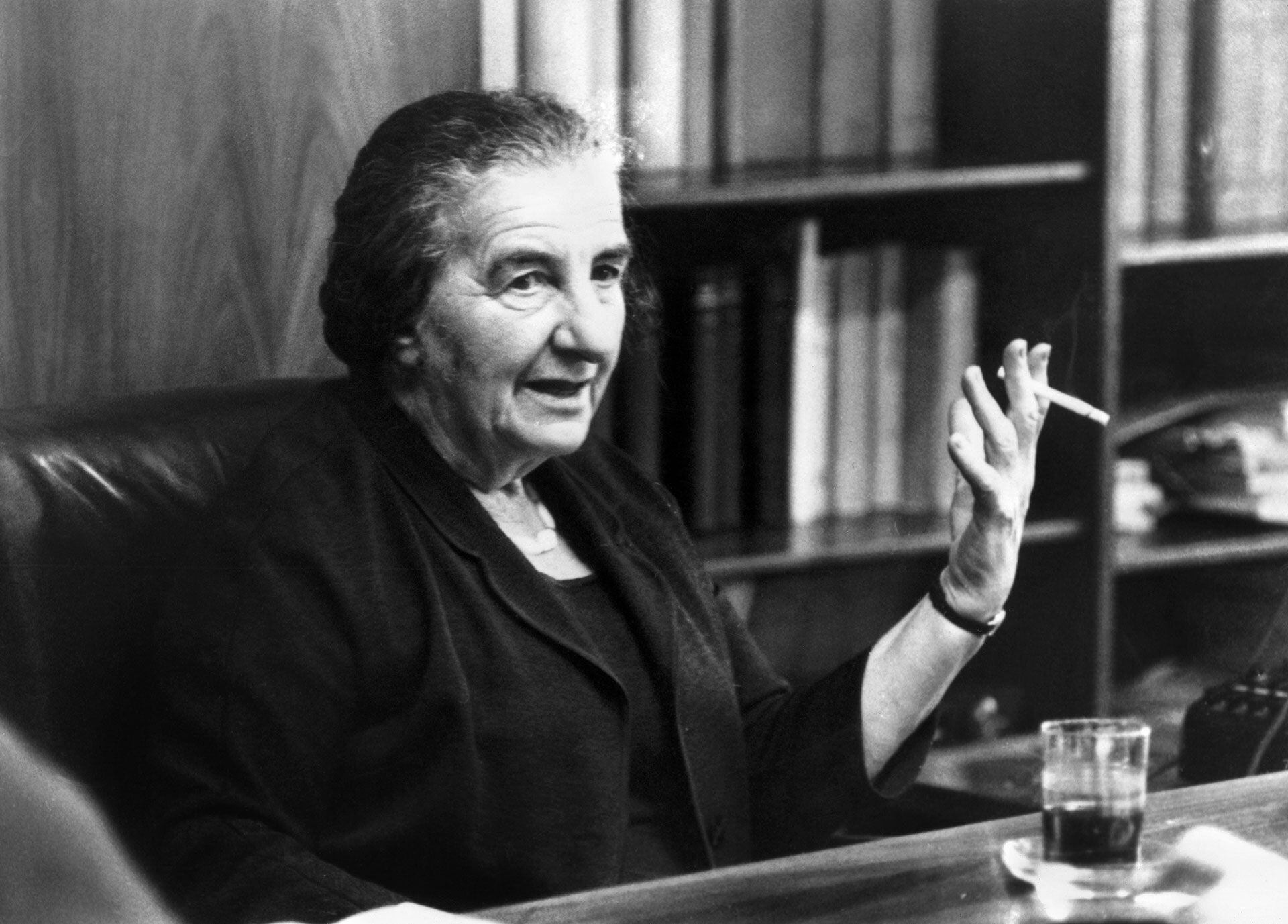 Golda Meir: cuando murió Pío XII era ministra de Exteriores de Israel, y en esa condición expresó las condolencias y el agradecimiento del pueblo judío a Eugenio Pacelli (Shutterstock)