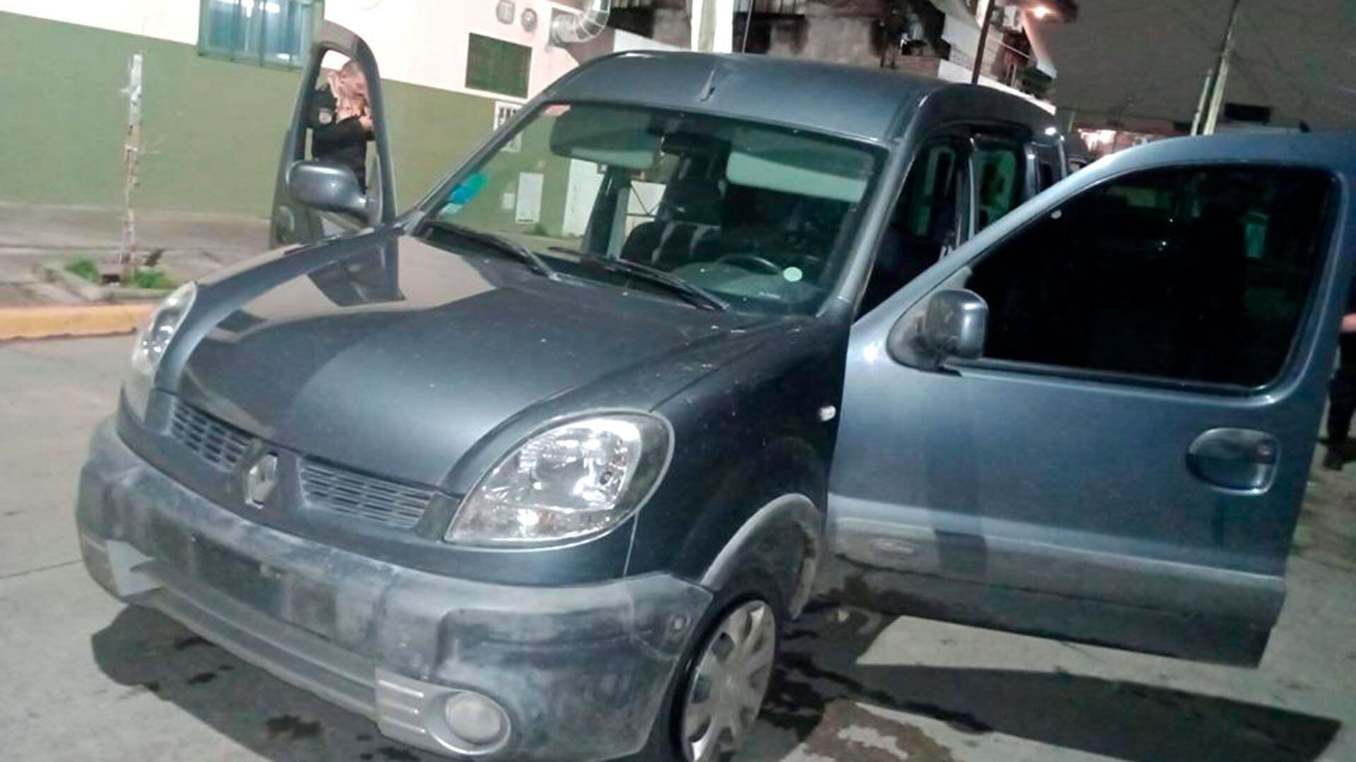 La camioneta incautada