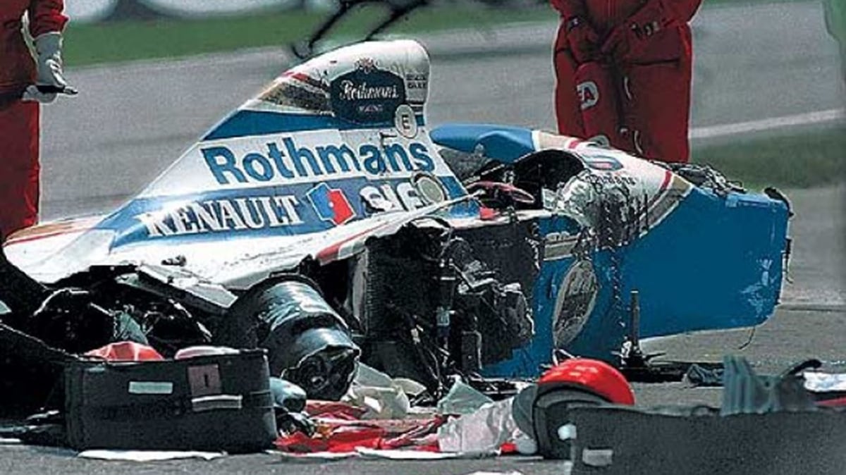El enigma alrededor del auto y el casco del fatal accidente de Ayrton Senna