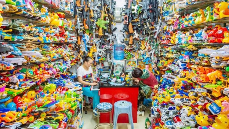 Miles de negocios que solo venden plástico se multiplican en el mundo (ONU)