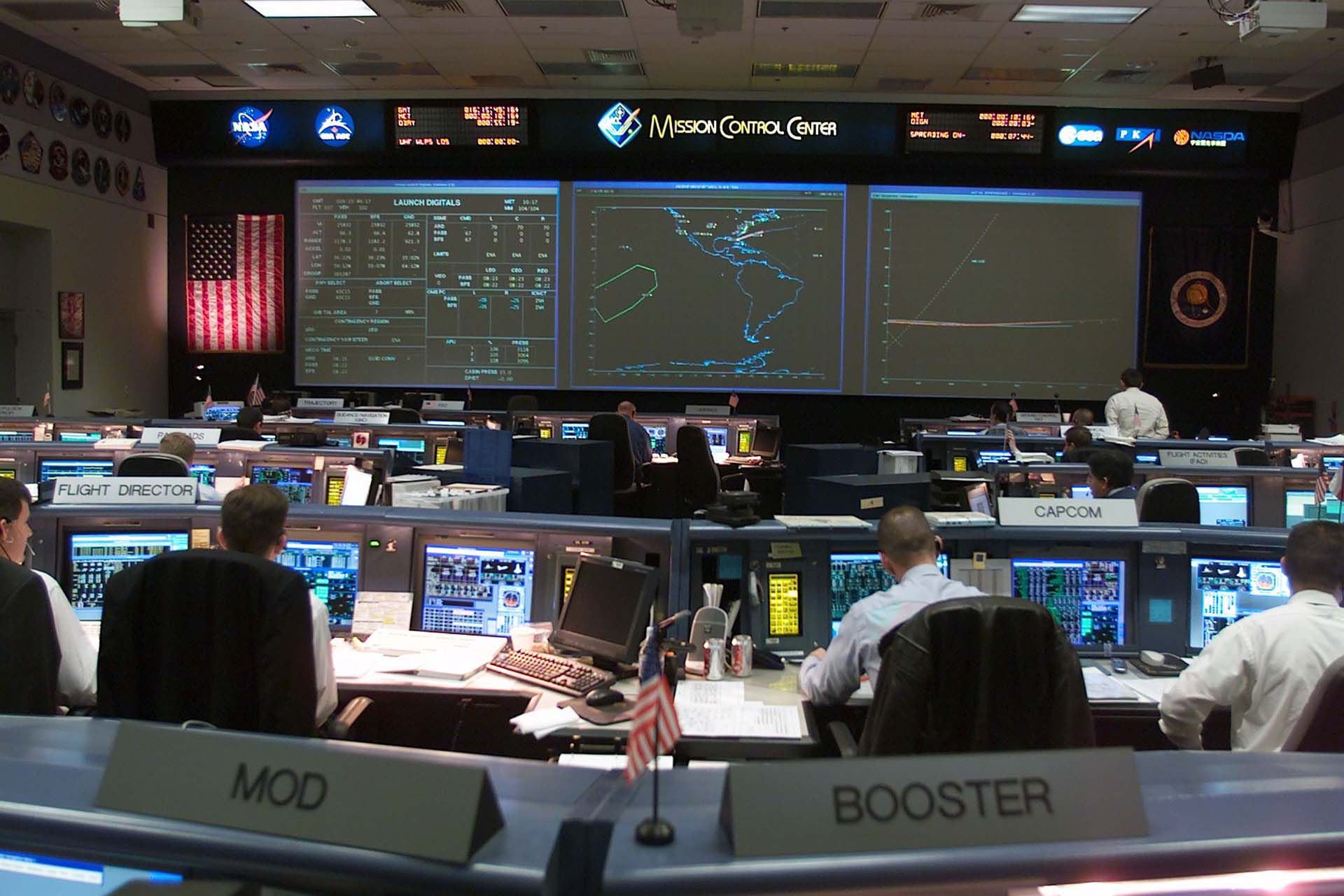 Los científicos monitorean a los astronautas fuera de la Tierra  (Photo by NASA/Getty Images)