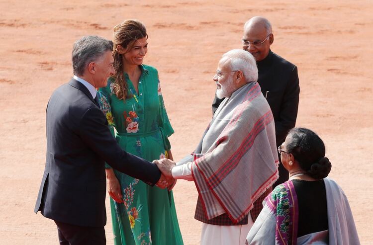 Durante la visita a la India, Mauricio Macri fue recibido por el primer ministro local Narendra Modi y el presidente Ram Nath Kovind (Reuters)