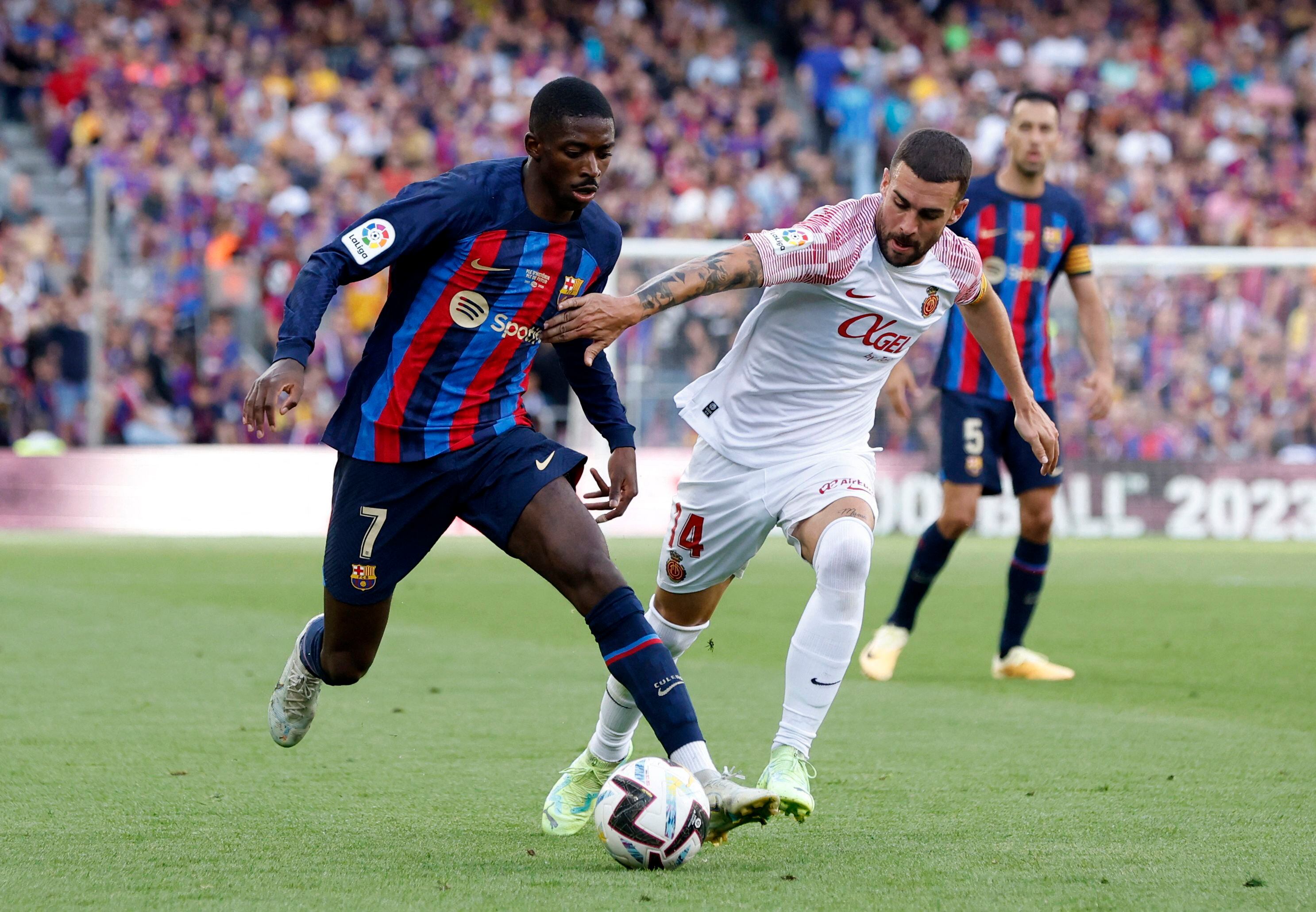 Ousmane Dembélé el apuntado por PSG para reemplazar a Mbappé (Foto: Reutes/Albert Gea)