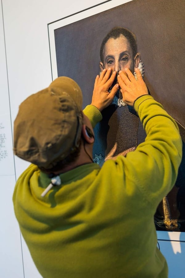 El museo ofrece a cualquier persona que quiera vivir la experiencia artística sensorial el material necesario para poder ver con las manos (Museo del Prado)