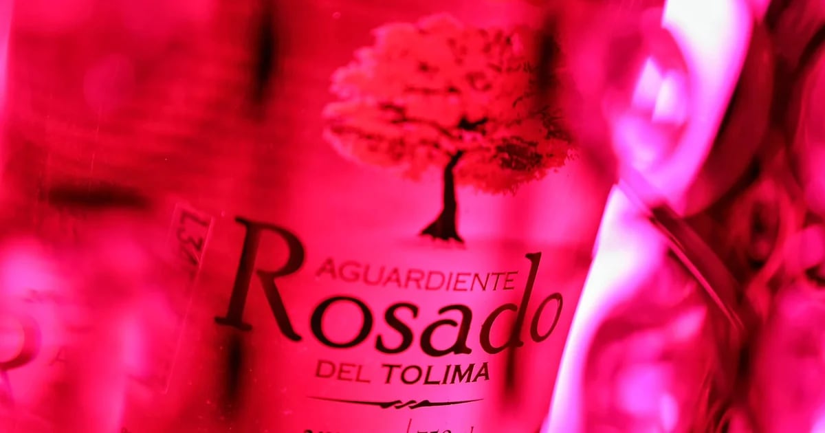 Licorera de Tolima additionally produces pink liquor, you should buy it like this