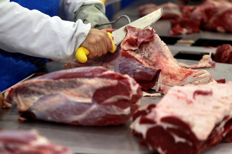 La carne es un alimento muy importante por las proteínas que contiene (REUTERS/Paulo Whitaker)