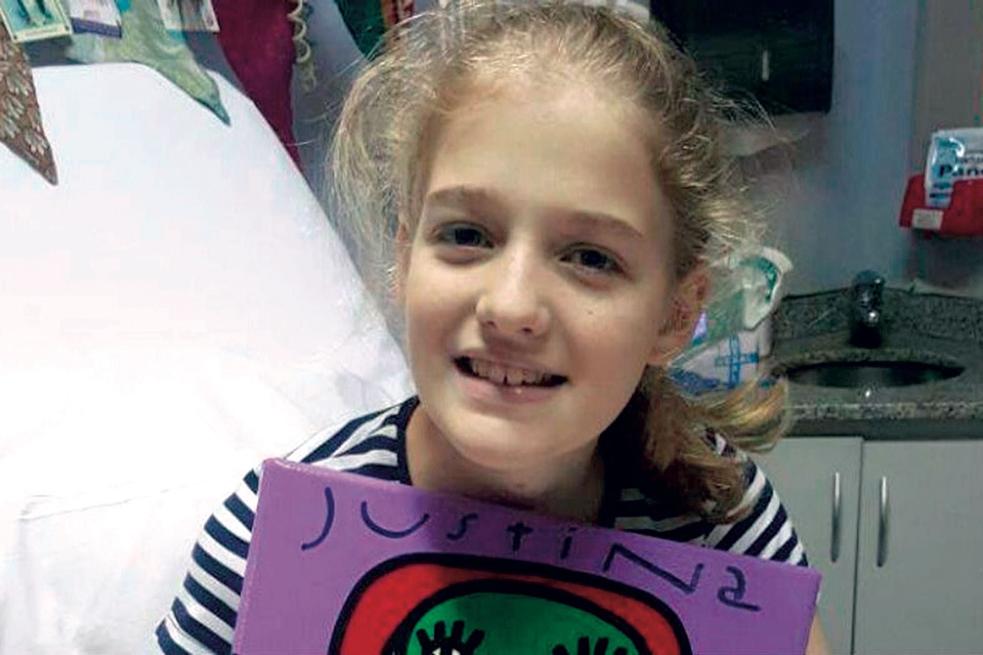 Justina Lo Cane, tenía 12 años y estuvo internada más de tres meses en la Fundación Favaloro a la espera de un trasplante de corazón, hasta que el 22 de noviembre de 2017 murió. Su familia fue una de las impulsoras de la nueva ley (Télam)