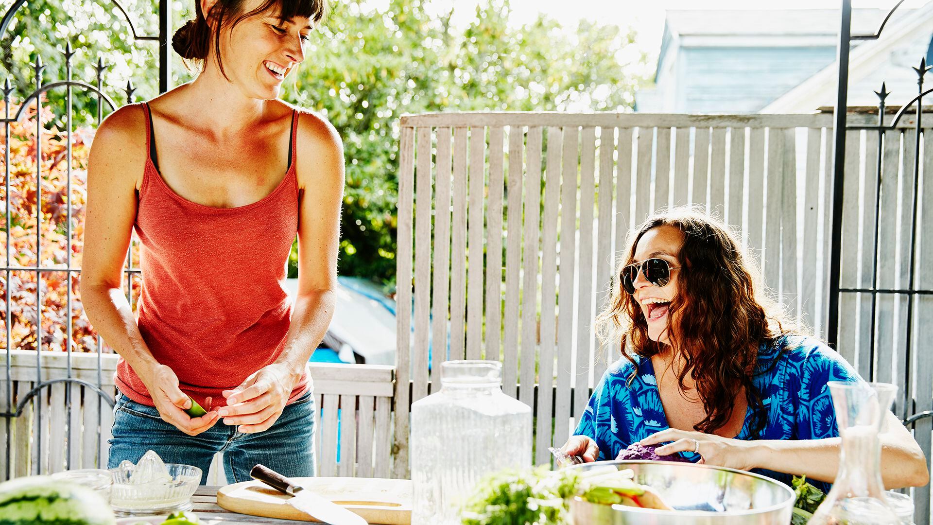 El aumento de las temperaturas durante el verano favorece el incremento de intoxicaciones alimentarias por la ingesta de productos en mal estado (Getty) 