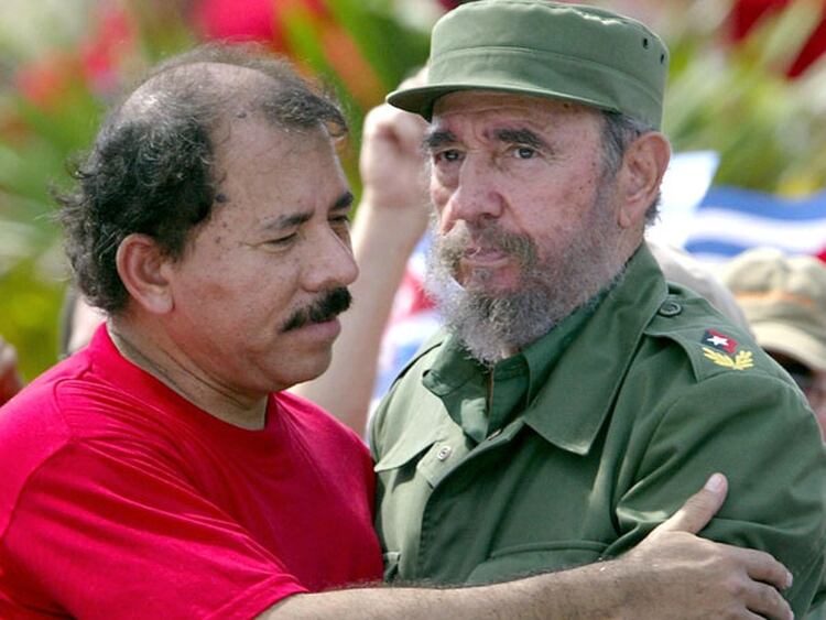 Tras regresar al poder en 2007, Daniel Ortega recordó las recomendaciones de Fidel Castro y no volvió a abandonar el poder en Nicaragua (AFP)