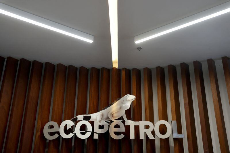 La política del Gobierno Petro con Ecopetrol se basa en trabajar en la transición energética hacia energía limpias - crédito Luisa González/Reuters