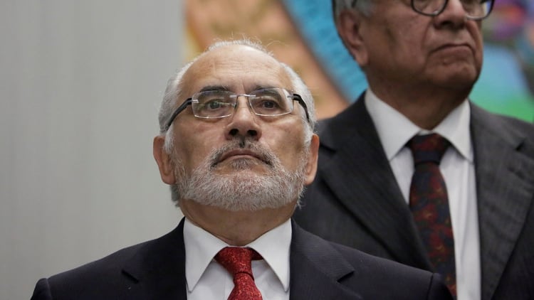 El ex presidente Carlos Mesa lidera la intención de voto para el año que viene(Reuters)