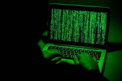 Hackers rusos penetraron los sistemas de seguridad de agencias federales y empresas privadas de EEUU (EFE/ SASCHA STEINBACH)
