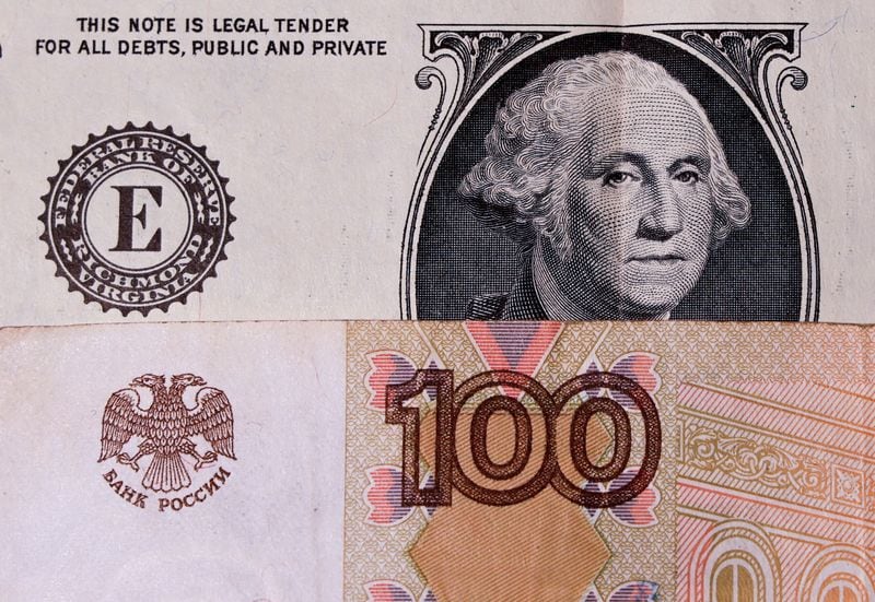 El Banco Central De Rusia No Puede Detener La Caída Del Rublo Y Crece