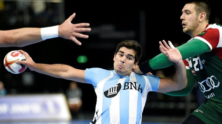 Simonet es parte de la dinastía que forma parte del handball argentino (Reuters)