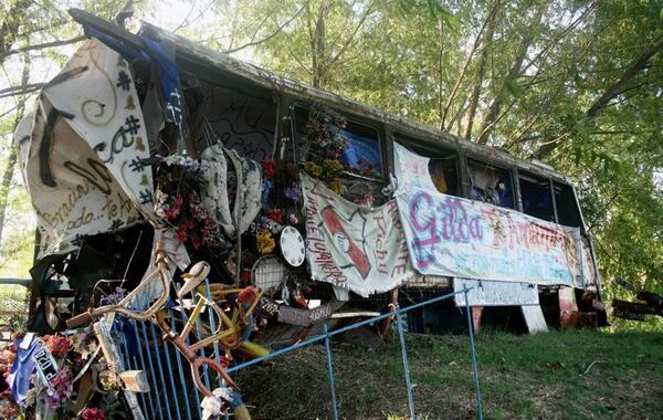 Con los aÃ±os, se armÃ³ un santuario en honor a Gilda al costado de la ruta 12