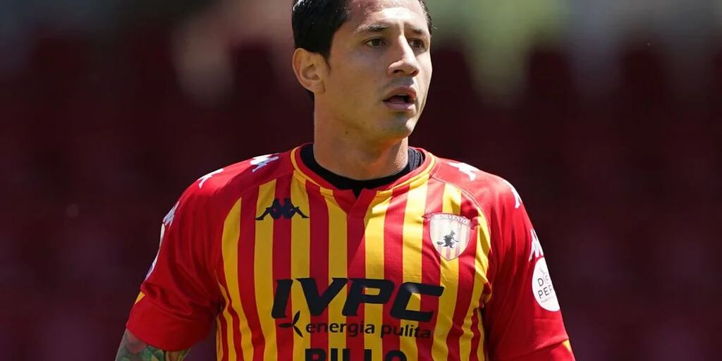 Gianluca Lapadula volvió a ser convocado por Benevento para decisivo duelo ante SPAL por la Serie B