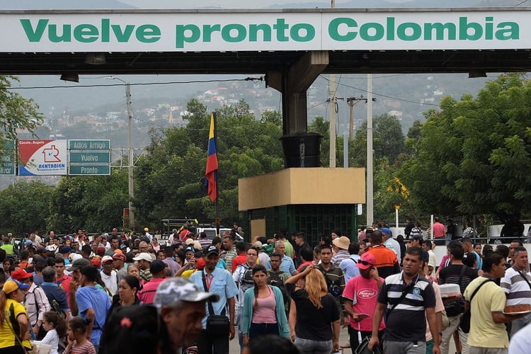 La OEA estima que, de mantenerse la dictadura de Maduro, en 2020 el número de migrantes venezolanos se podría duplicar al actual y llegar a los ocho millones (AFP)