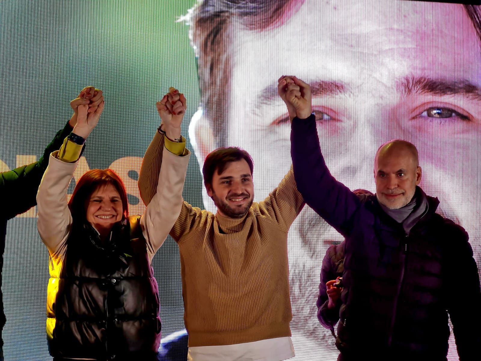 Torres festejó junto a Bullrich y Larreta 