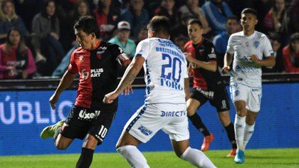 El Sabalero quiere dar otro paso hacia los cuartos de final ante el Tomba (Fotobaires)