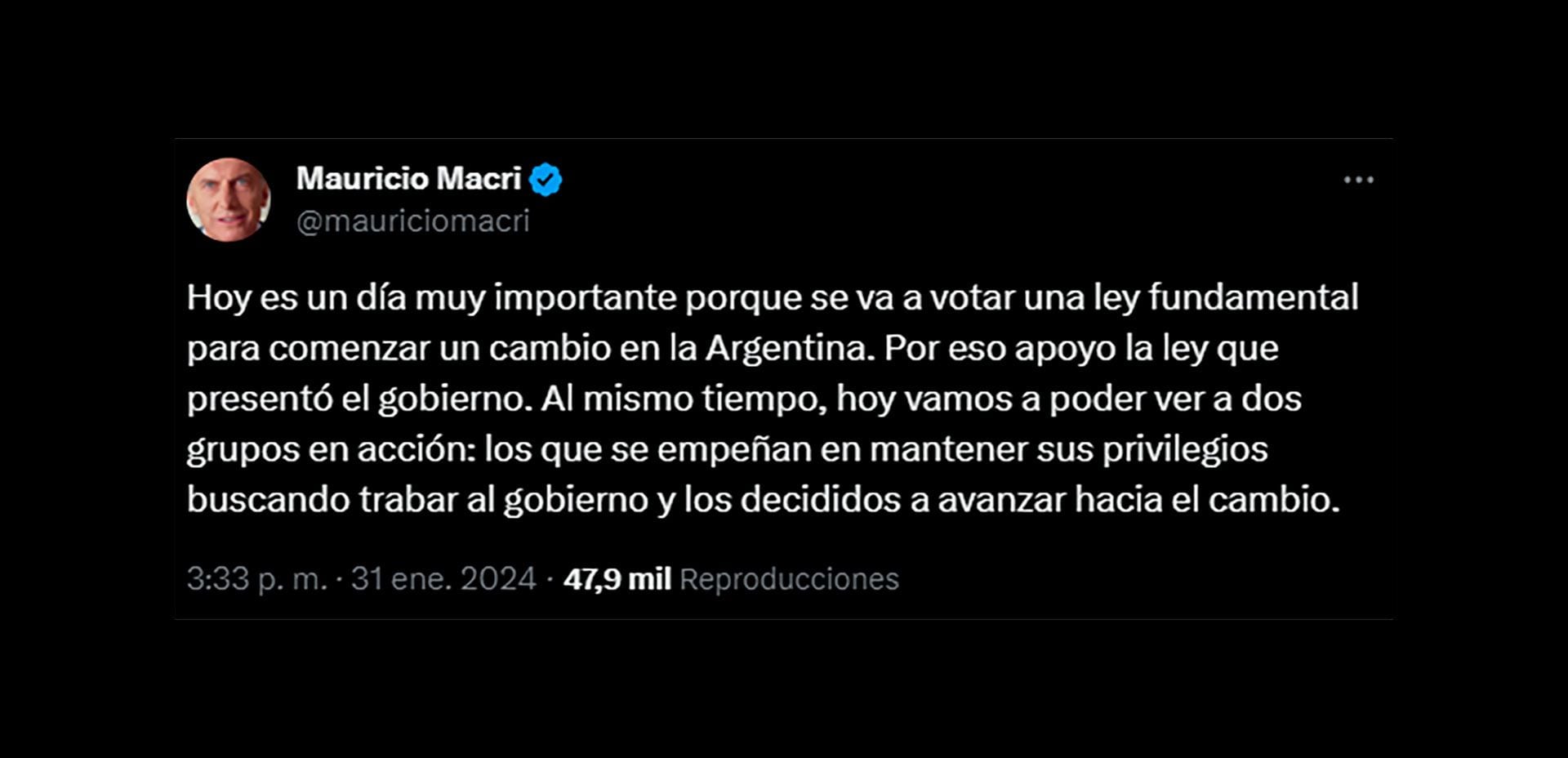 tuit Macri ley omnibus
