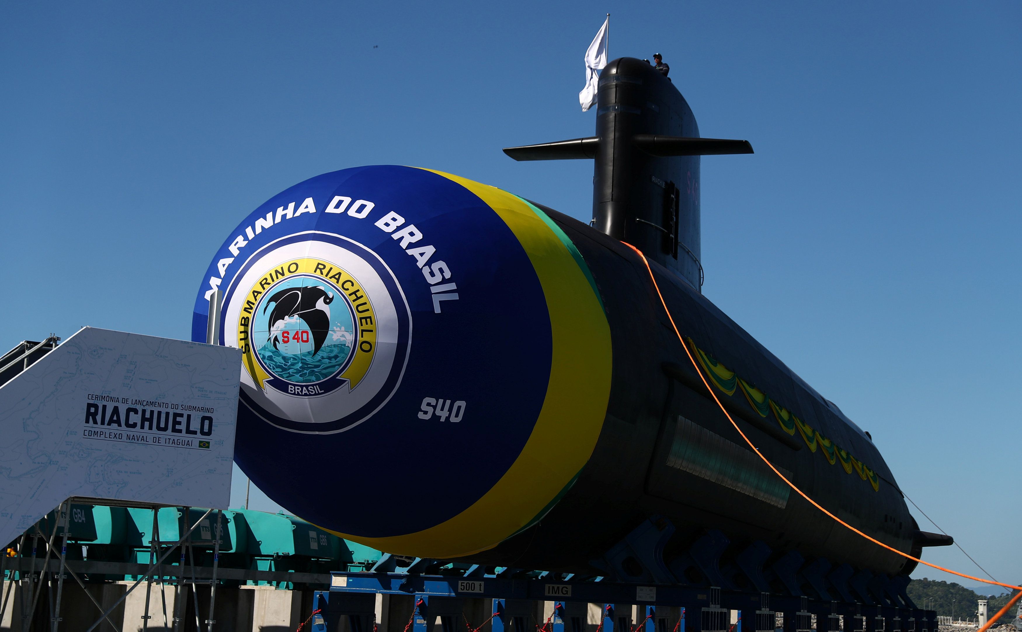 El submarino "Riachuelo", construido por el programa de desarrollo de submarinos (PROSUB), durante la ceremonia de inauguración en Itaguai el 14 de diciembre de 2018. (REUTERS/Pilar Olivares)